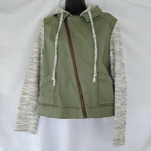 Mossimo Supply Co.▪️Diagonal Zip-Up Hoodie